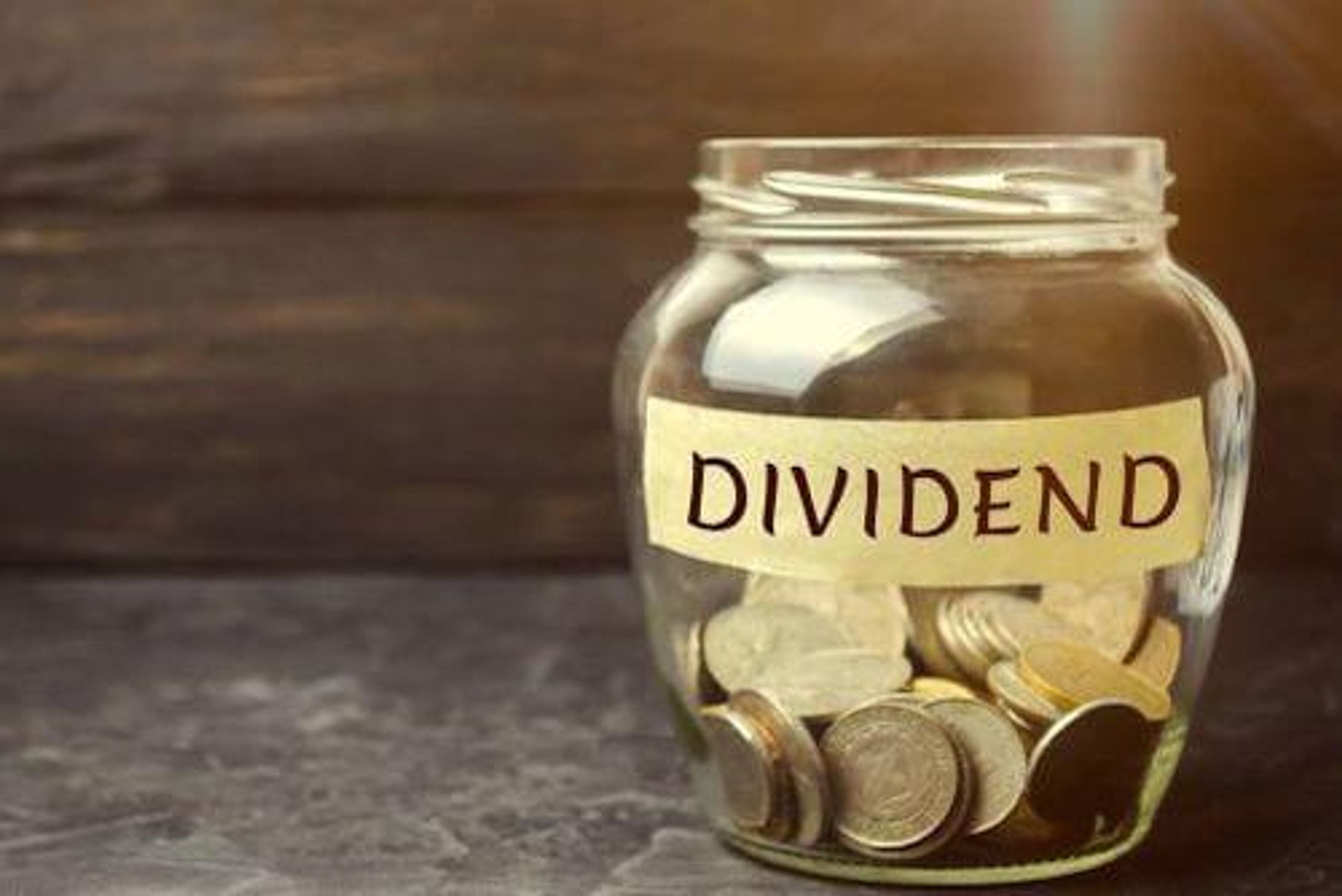 Top ASX Gold Stocks That Pay Dividends